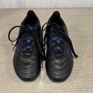 Adidas Boys Cleats size 3.5
